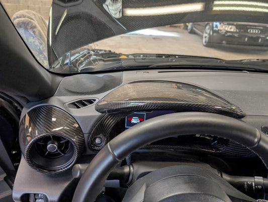 GreenFuchs | Rivestimento cruscotto passeggero in carbonio (adesivo) | GR86 e BRZ II