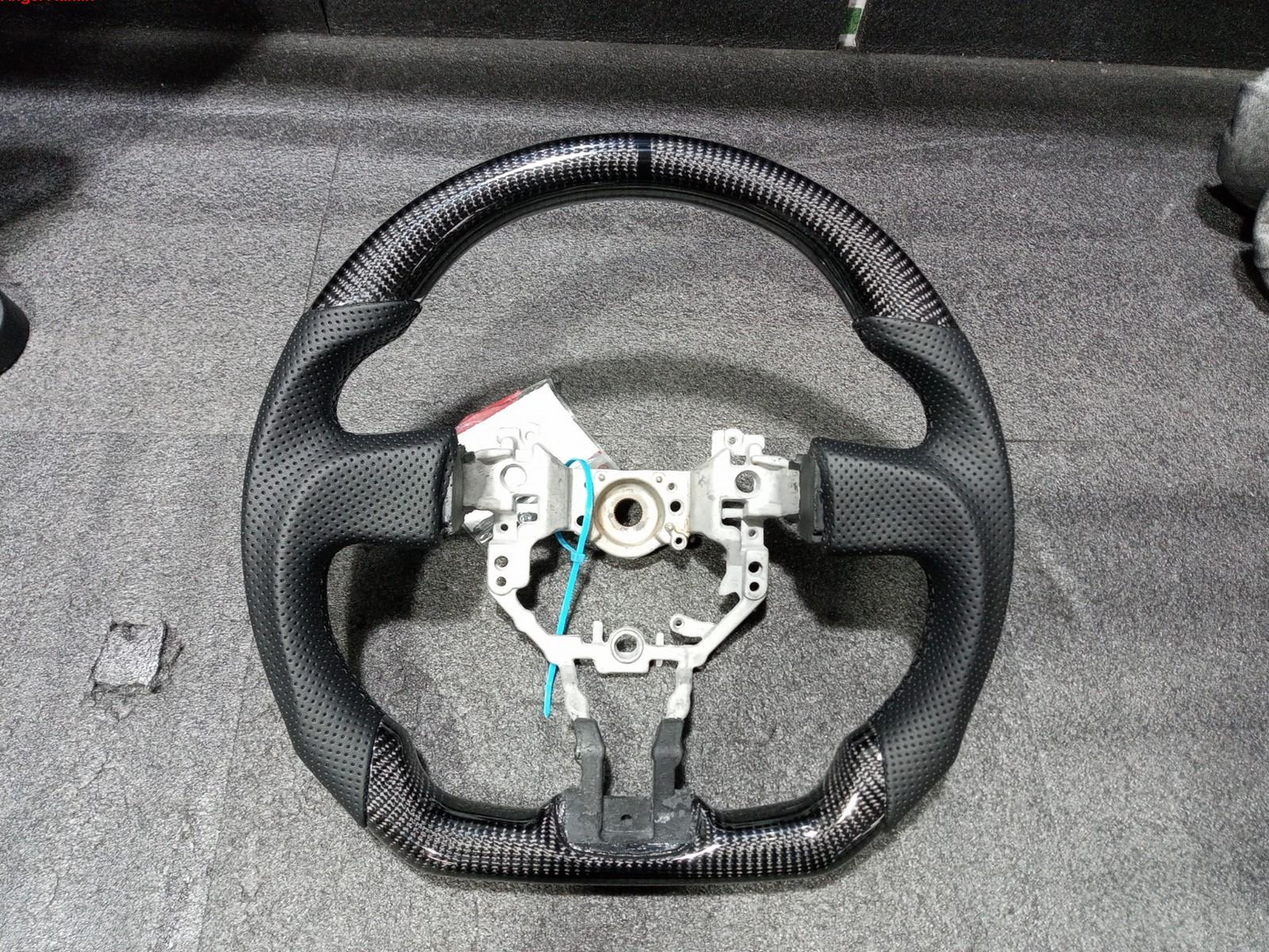 GreenFuchs | Volante in carbonio/Alcantara | GT86 e BRZ I