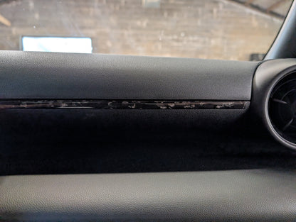 GreenFuchs | Rivestimento cruscotto passeggero in carbonio (adesivo) | GR86 e BRZ II